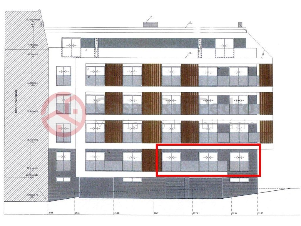 Apartamento T3 novo com parqueamento e arrecadação na Cru...