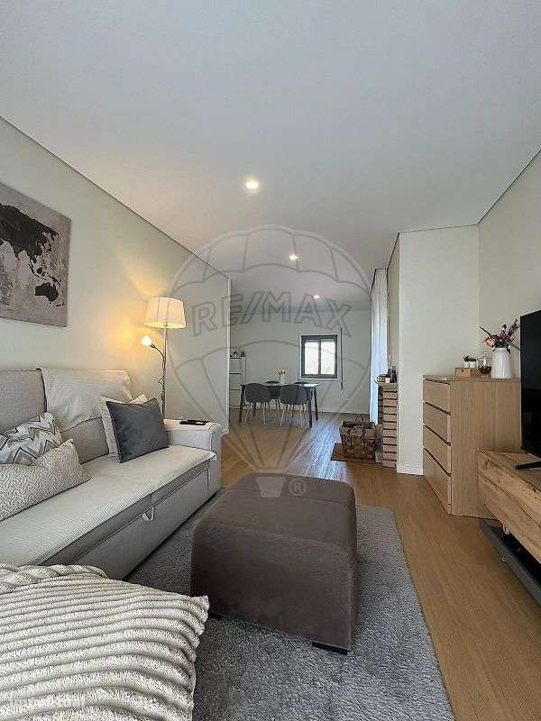 Moradia T2 para venda-9