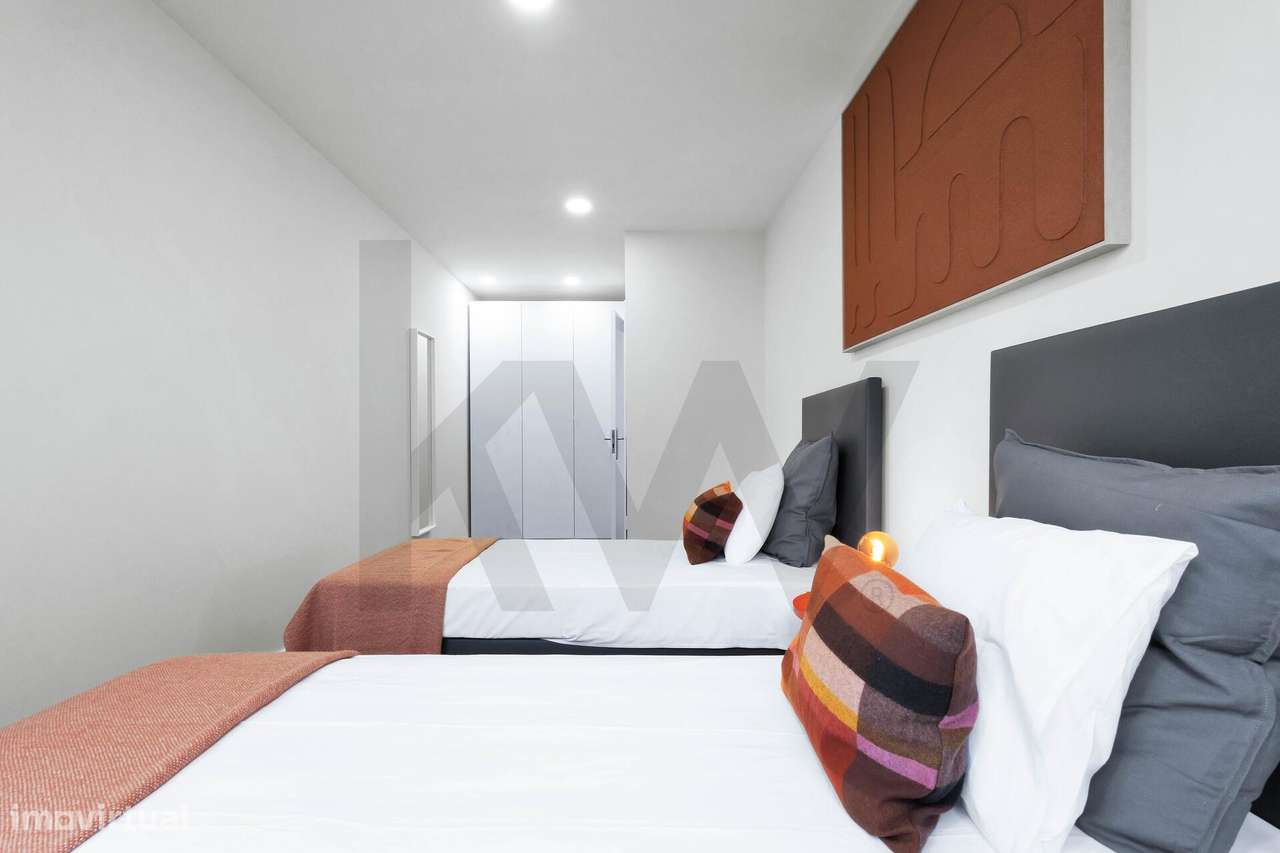 Escritório com 3 quartos de 80m2 na Baixa do Porto – Localização Centr - Grande imagem: 2/27