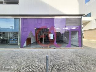 Loja p/ arrendar - Centro Histórico