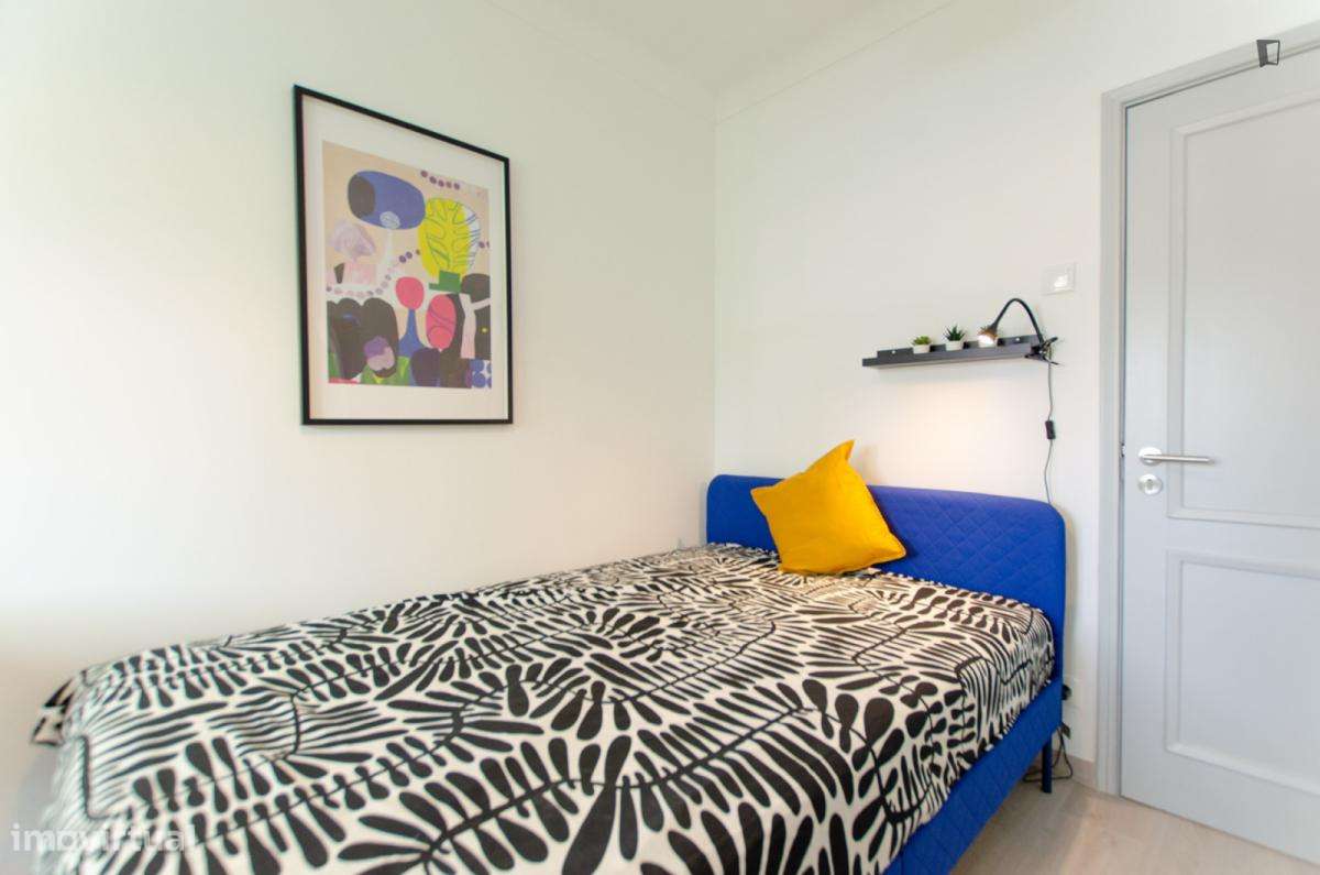 Quarto - localizado em Carcavelos Lisbon - Grande imagem: 4/10