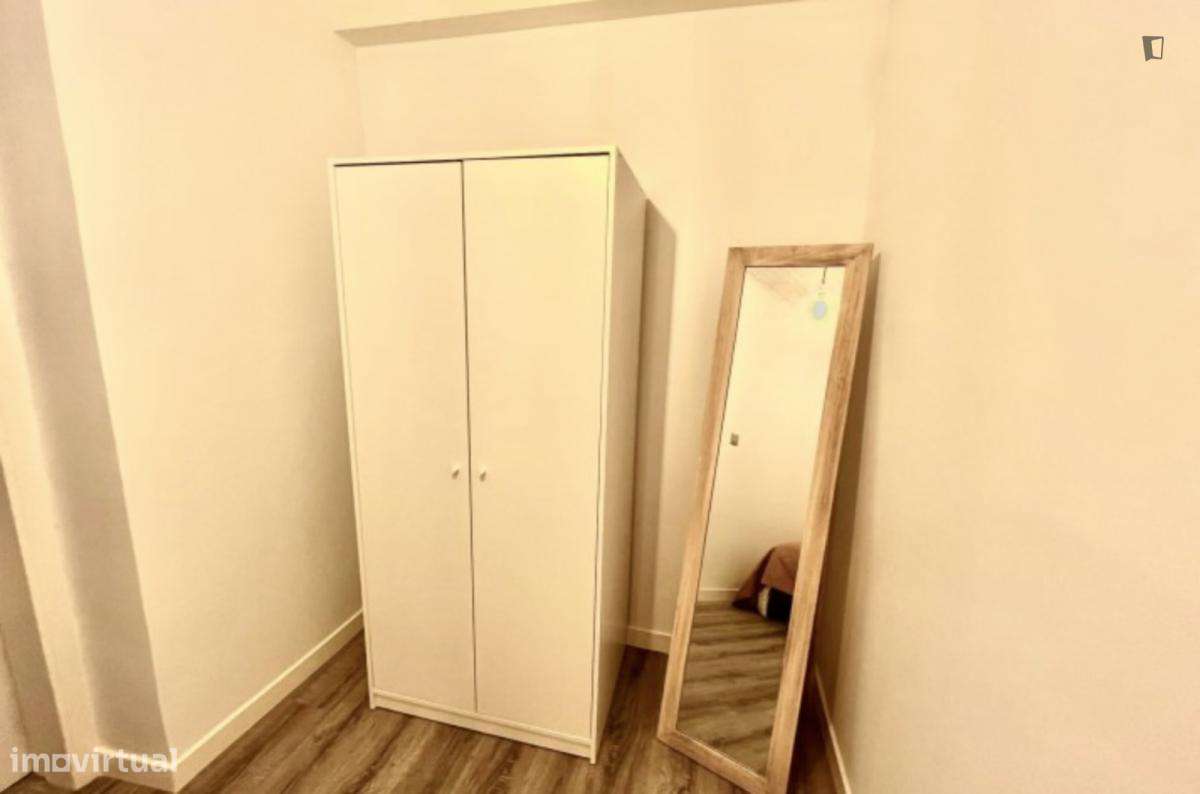 Apartamento com 1 quartos - localizado em Lapa Lisbon - Grande imagem: 2/8