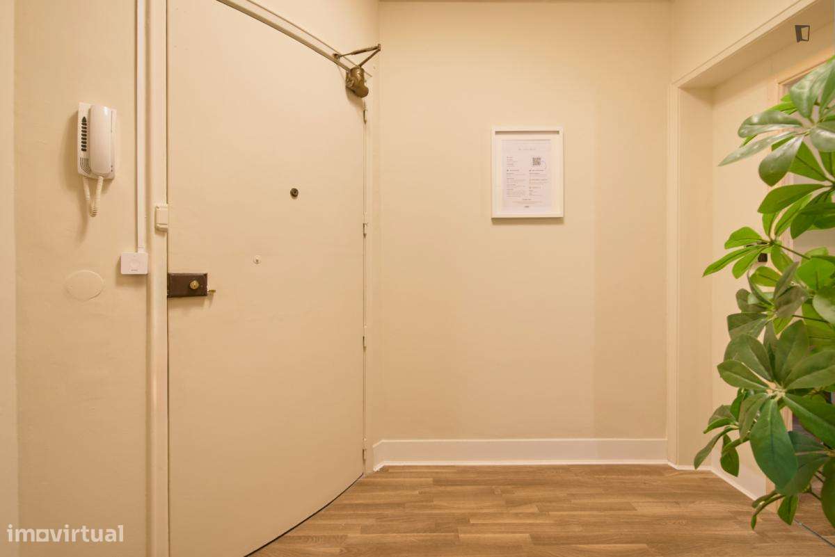 Quarto - localizado em Marquês de Pombal Lisbon - Grande imagem: 5/10