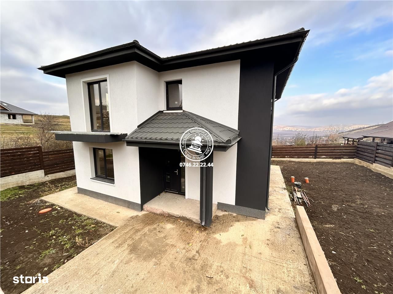 Vila cu 4 camere si 2 bai de vanzare situat in Miroslava, 806,45€/m²