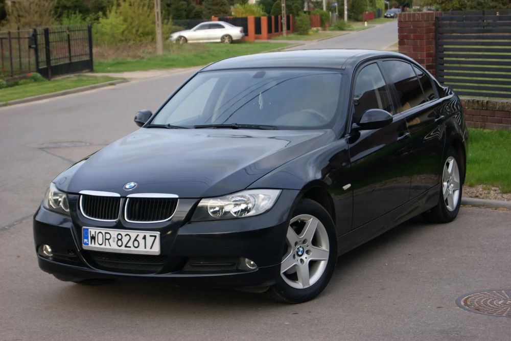BMW 3 Series E90/E91/E92/E93 (2005-2012) 318i 2007