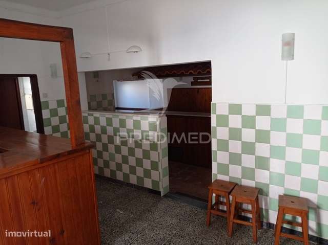 Habitação e comércio Avis, Portalegre. - Grande imagem: 2/35