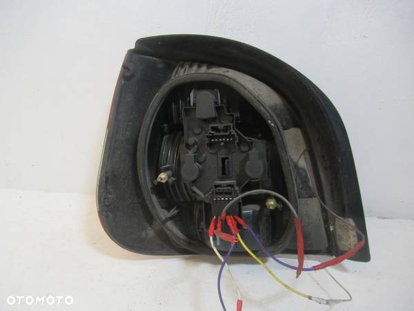 LAMPA PRAWA TYLNA LIFT RENAULT SCENIC 1 LIFTING - 3