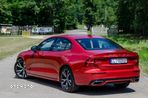 Volvo S60 T5 R-Design - 6