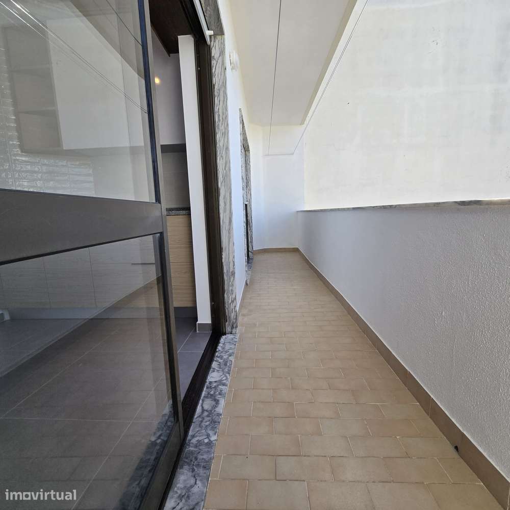 T3 Remodelado 2 Varandas 1 arrecadação-31