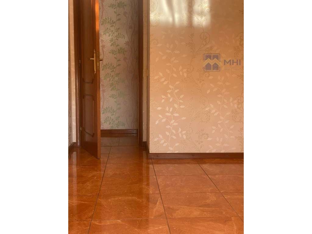 Apartamento T2 junto estação CP Valadares-14
