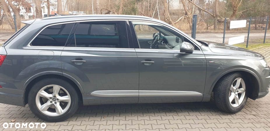 Audi Q7 3.0 TDI Quattro Tiptronic - 7