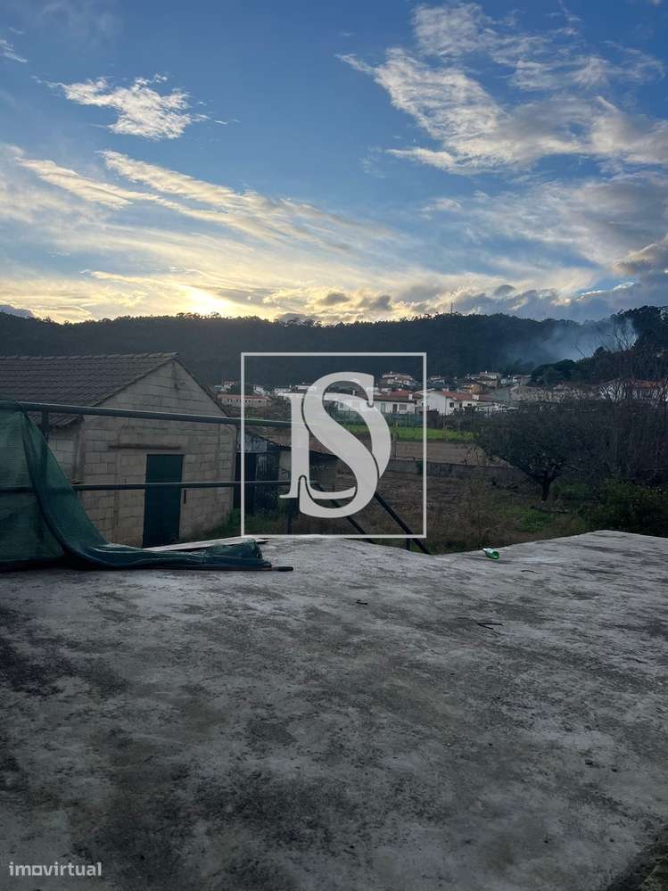 Moradia em Pedra / Casa de Campo inserida num lote de 6000m2-24