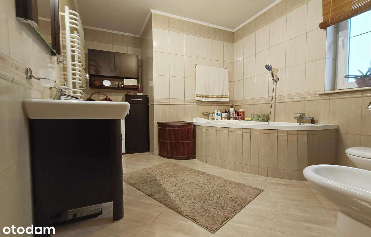 Wyjątkowy dom Łabunie-10