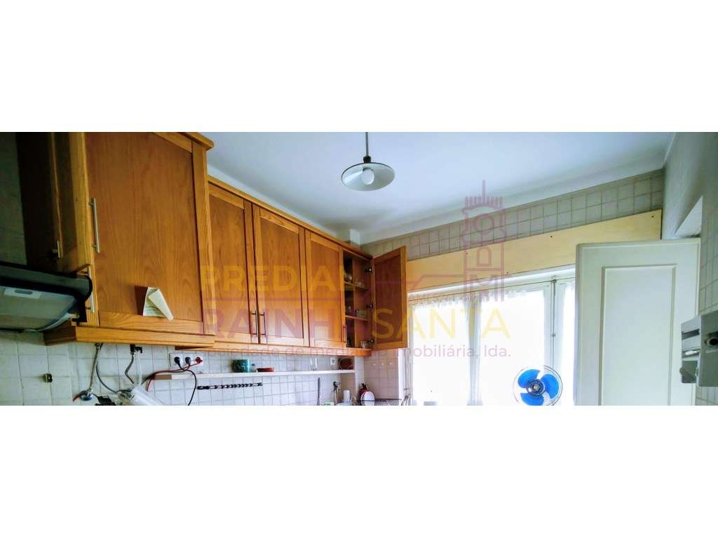 Apartamento T4 com marquise e lavandaria, Lumiar - Lisboa-9