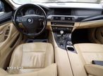 BMW Seria 5 520d Touring - 6