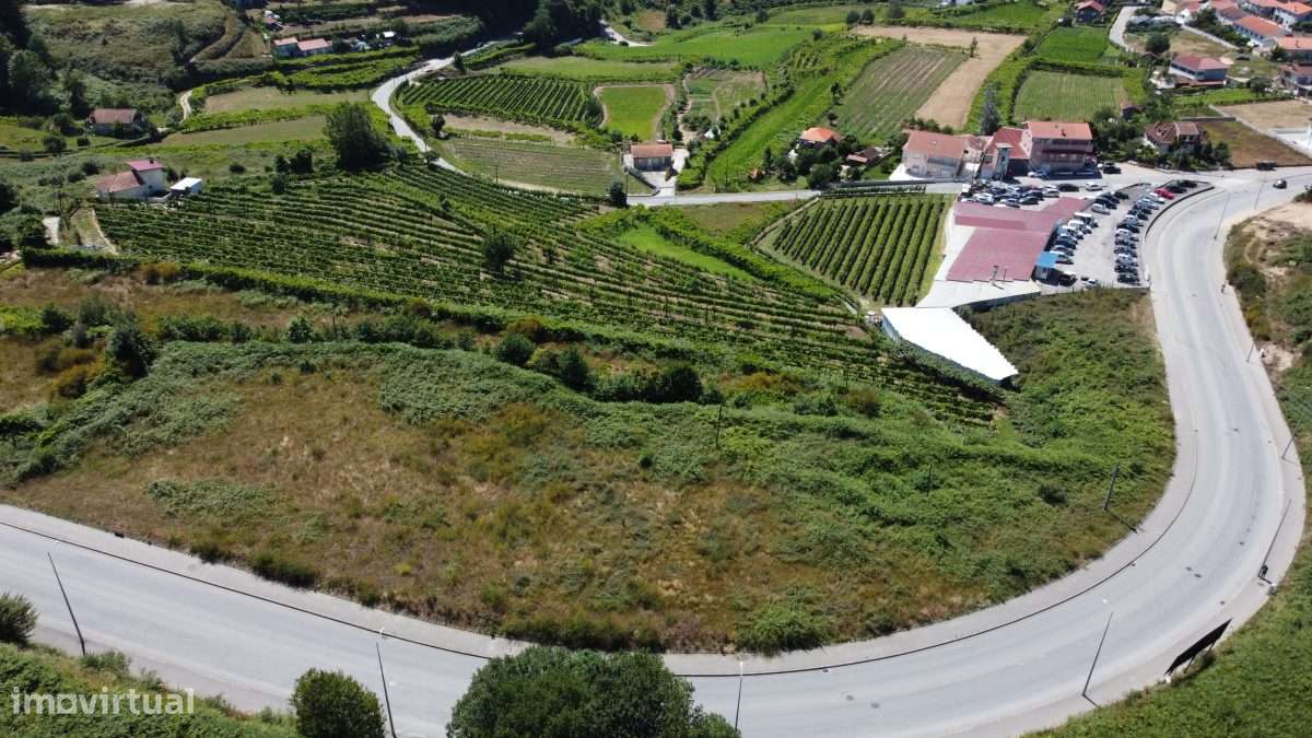 TERRENO PARA CONSTRUÇÃO NO CENTRO DA LIXA-10
