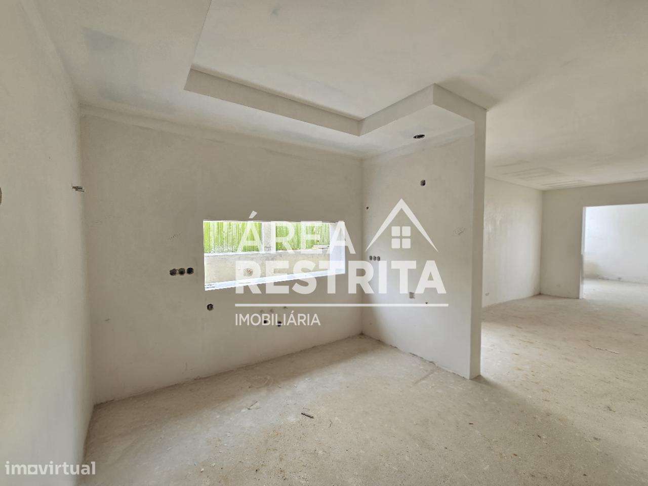 MORADIA GEMINADA T3  QUINTA DAS LARANJEIRAS - FERNÃO FERRO-5