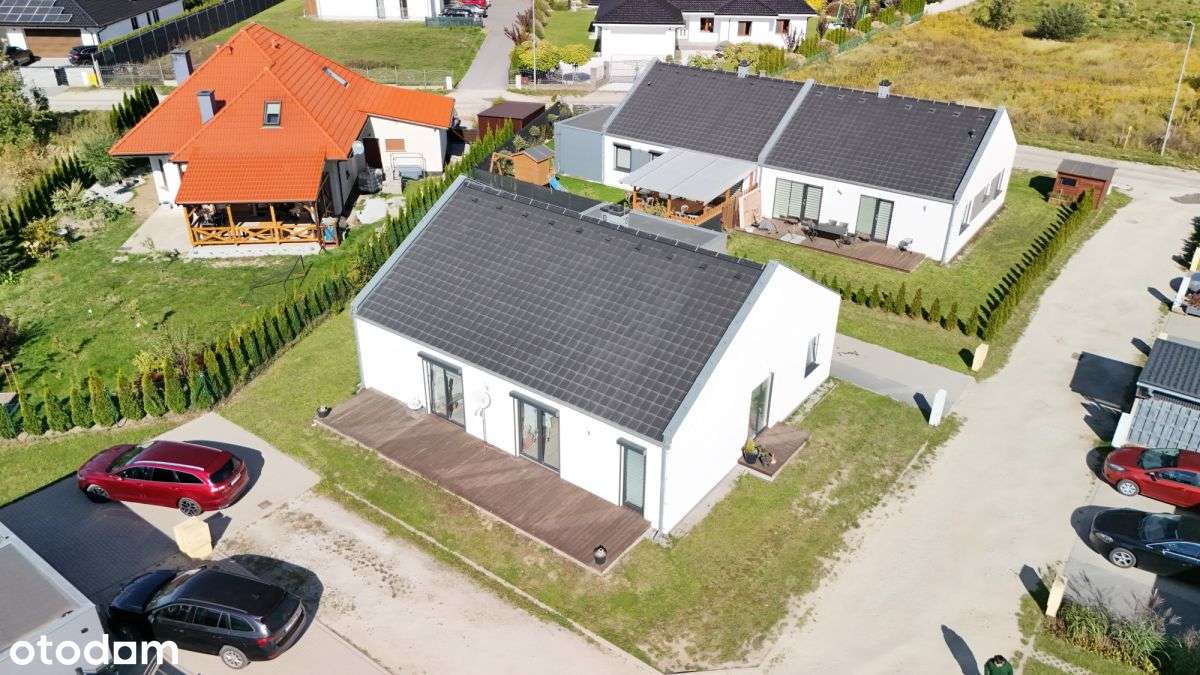 Wolnostojący dom w Pniewach na kameralnym osiedlu-3