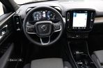 Volvo XC 40 1.5 T2 Plus Dark Auto - 9