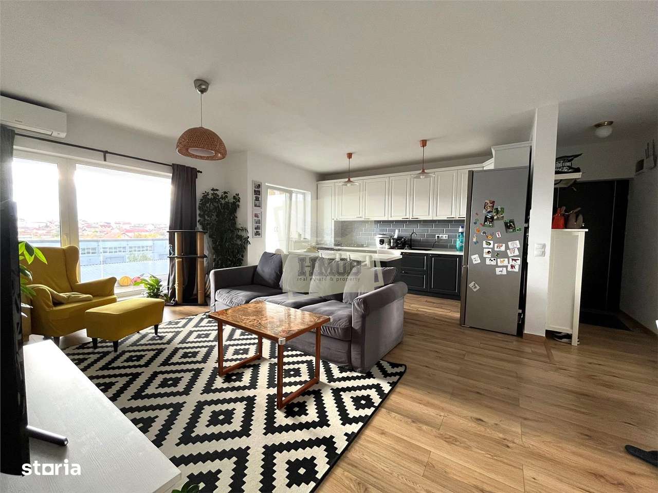 Apartament cu 3 camere cu balcon si parcare in Cartierul Kogalniceanu-0