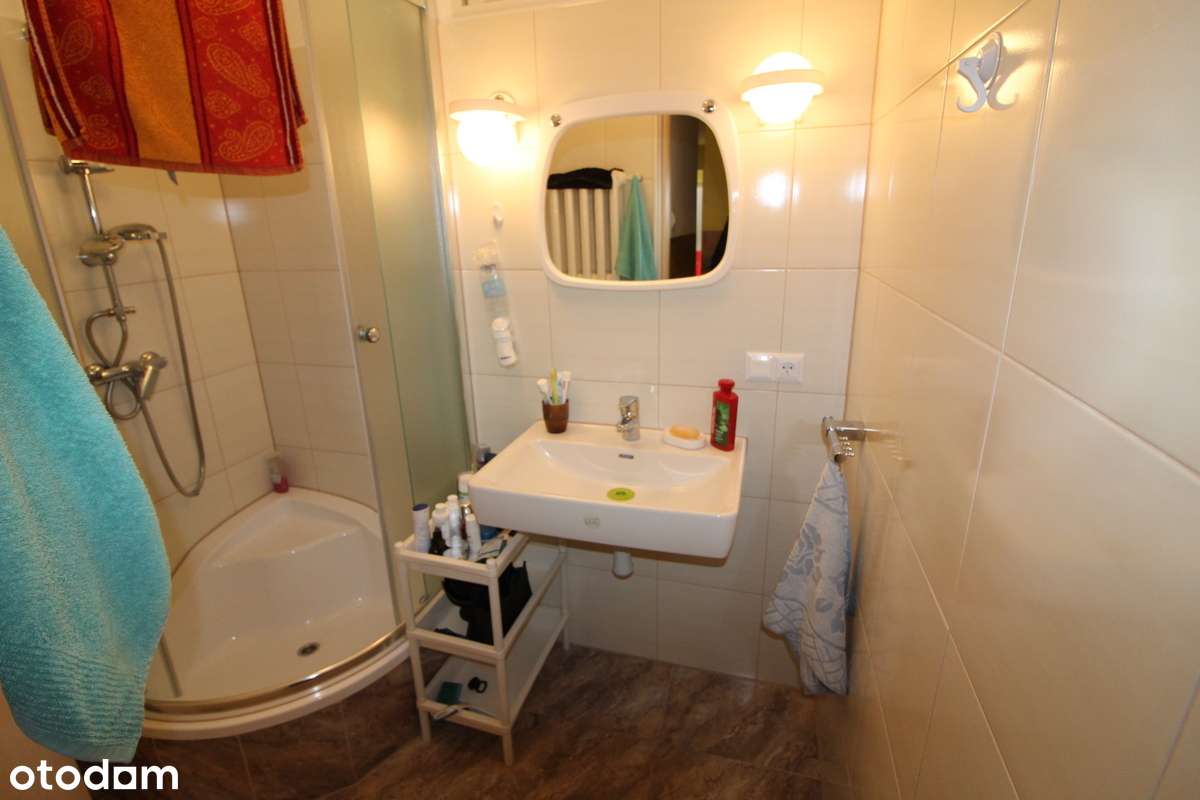 Duży budynek na 22 arowej działce-14