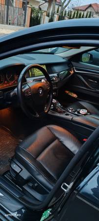 BMW Seria 5 520d Touring - 1