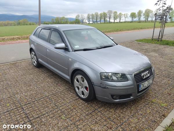 Audi A3 2.0 TDI Ambition S tronic - 2