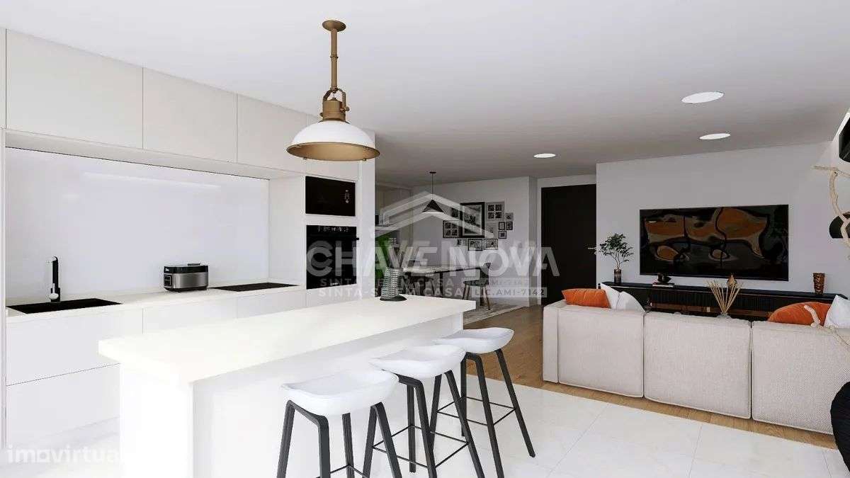 T3 Novo c/ 2 Lugares de Garagem na Maia-2