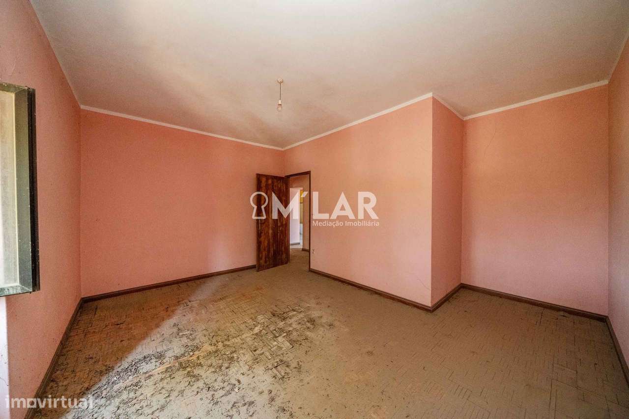 Quinta com moradia T3, em Pedralva - Braga-26