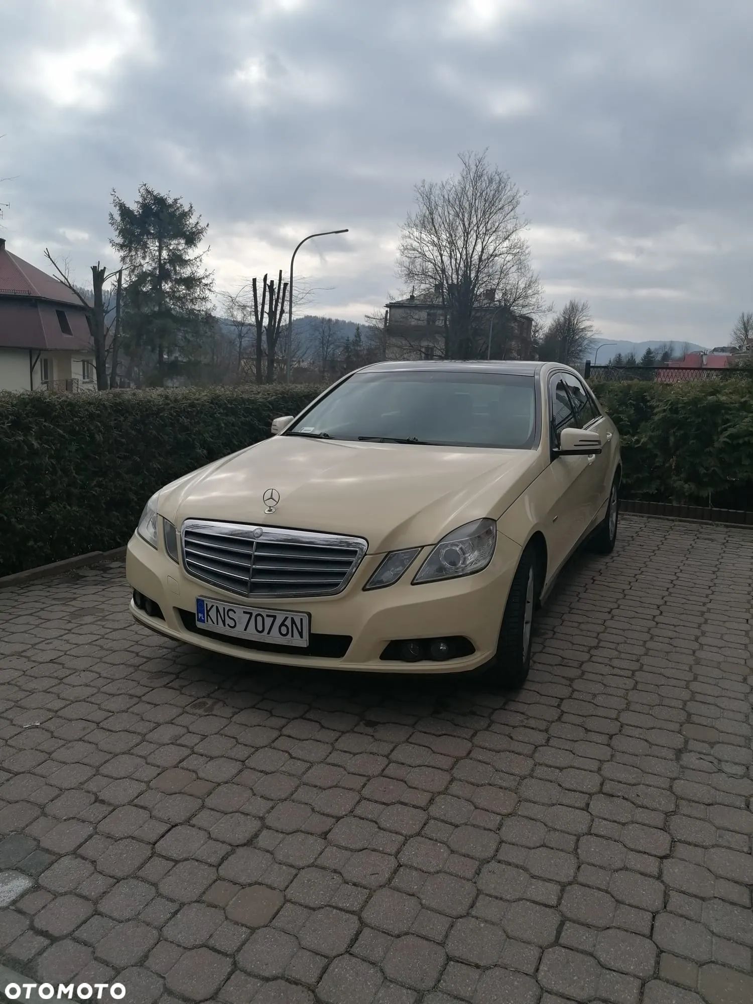 Mercedes-Benz Klasa E 200 CDI 7G-TRONIC - 1