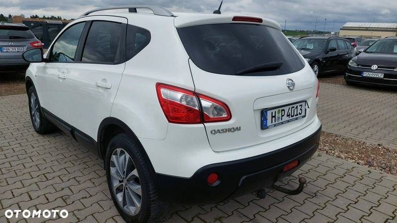 Nissan Qashqai - 14