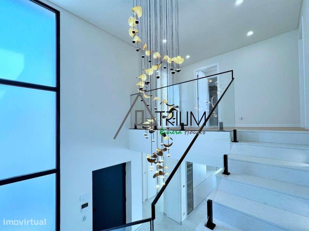 Moradia Contemporânea de Luxo com Piscina Aquecida, Jardim e Cave M...-21