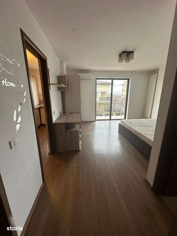 Garsonieră spațioasă cu balcon, bloc 2016 – Central Popești-Leordeni - Imagine principală: 2/10