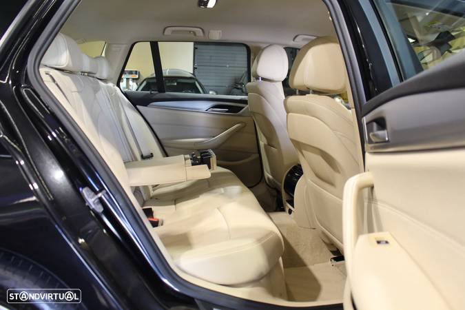 BMW 525 d Line Luxury Auto - 23