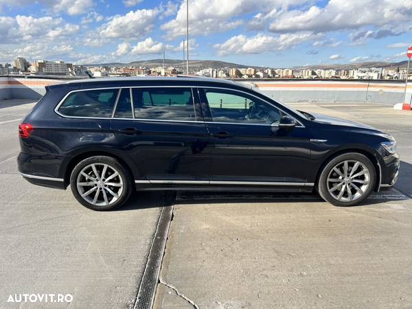 Volkswagen Passat Variant 2.0 TDI DSG 4Motion R Executive - 6