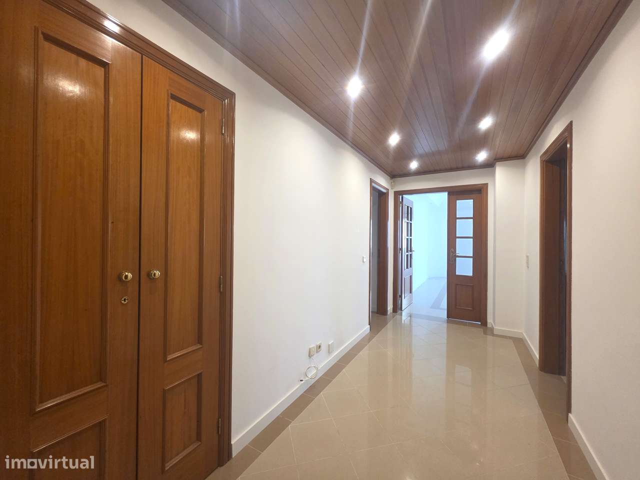Excelente Apartamento T3- Santa Marta do Pinhal-29