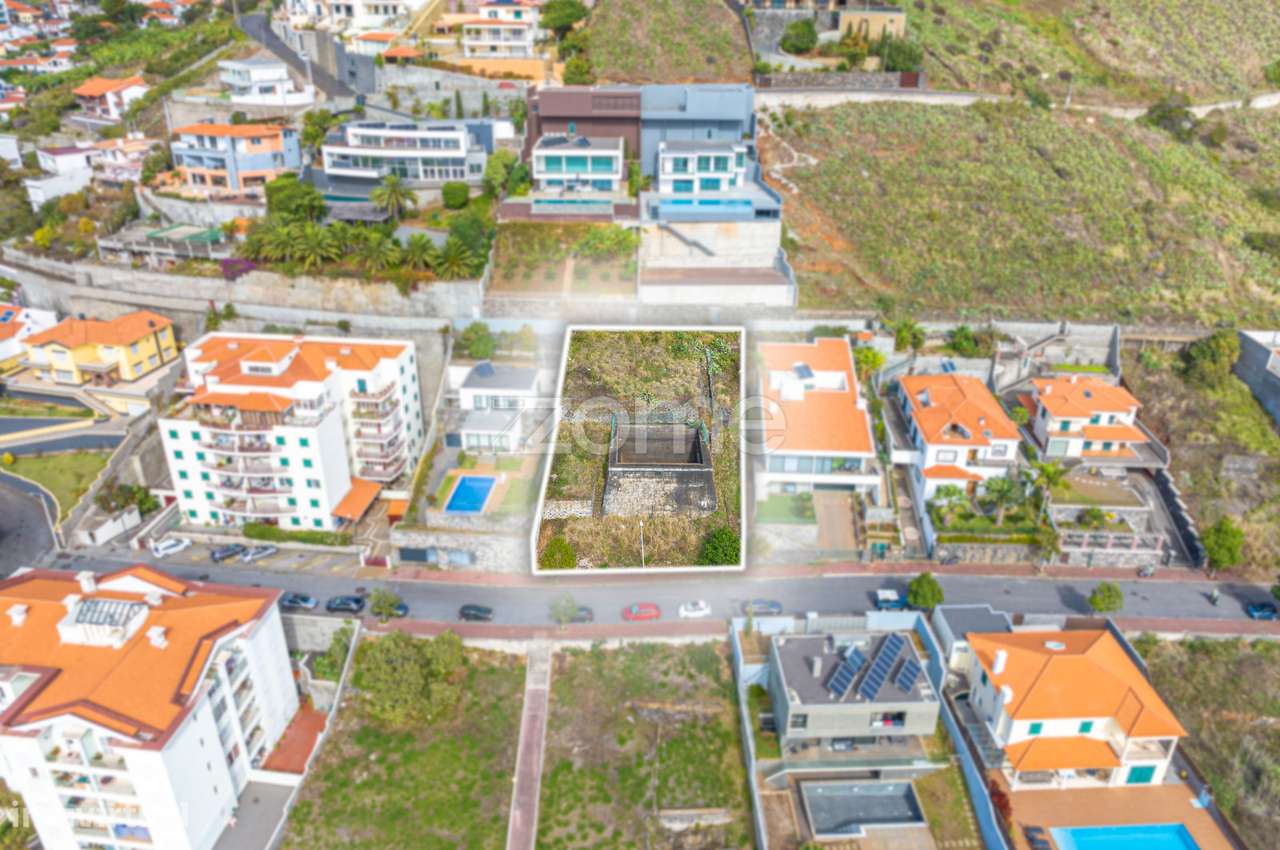 Terreno urbano para Moradia Unifamiliar - Grande imagem: 4/19