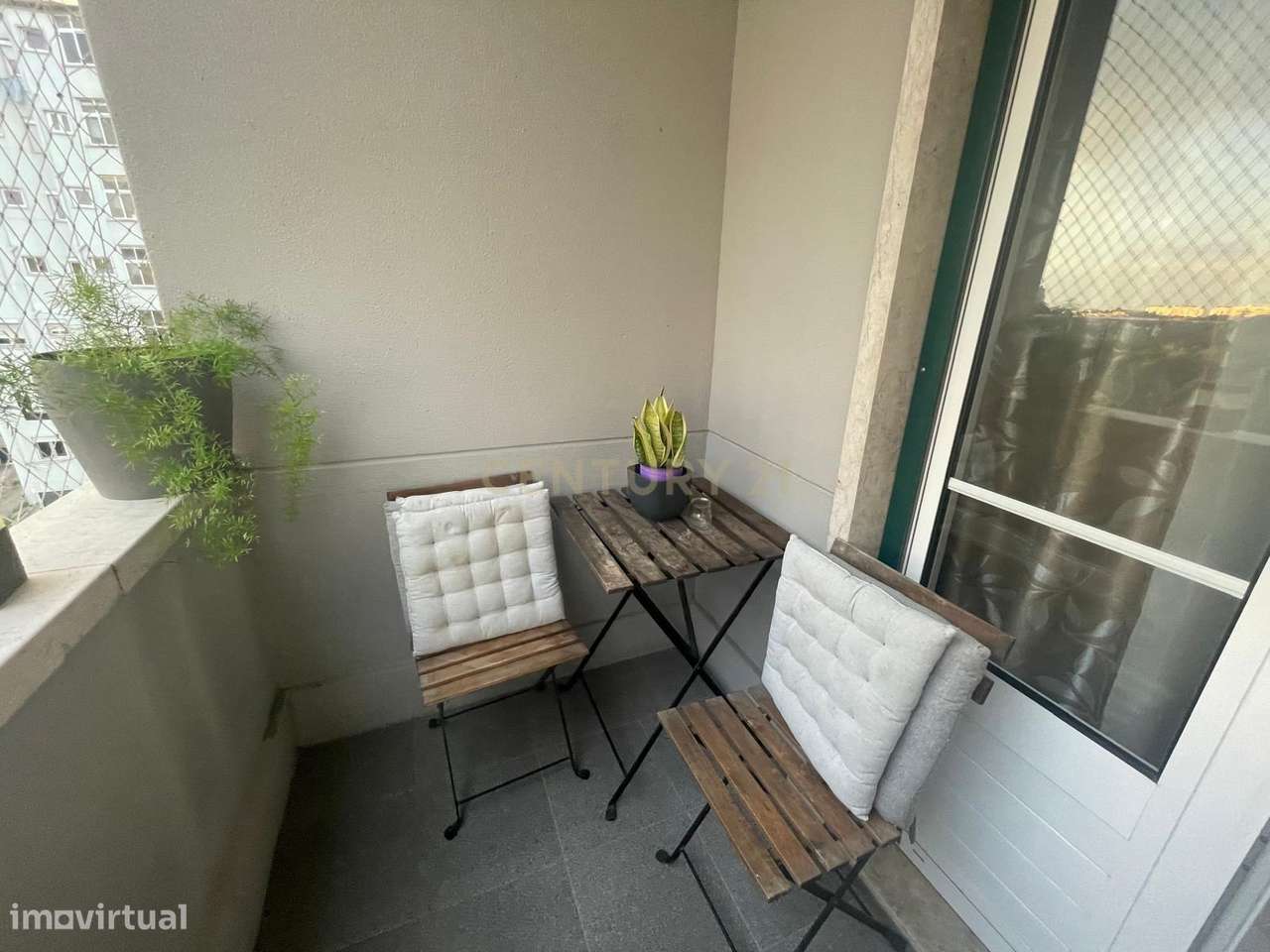 Apartamento Renovado T4 em Alvalade, Lisboa com box para 1 viatura - Grande imagem: 3/19