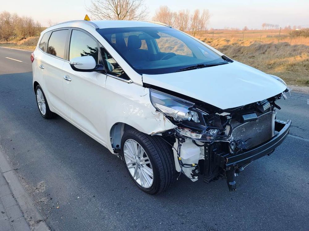 Kia Carens (Rondo) IV 1.6 GDI L 7os 2018