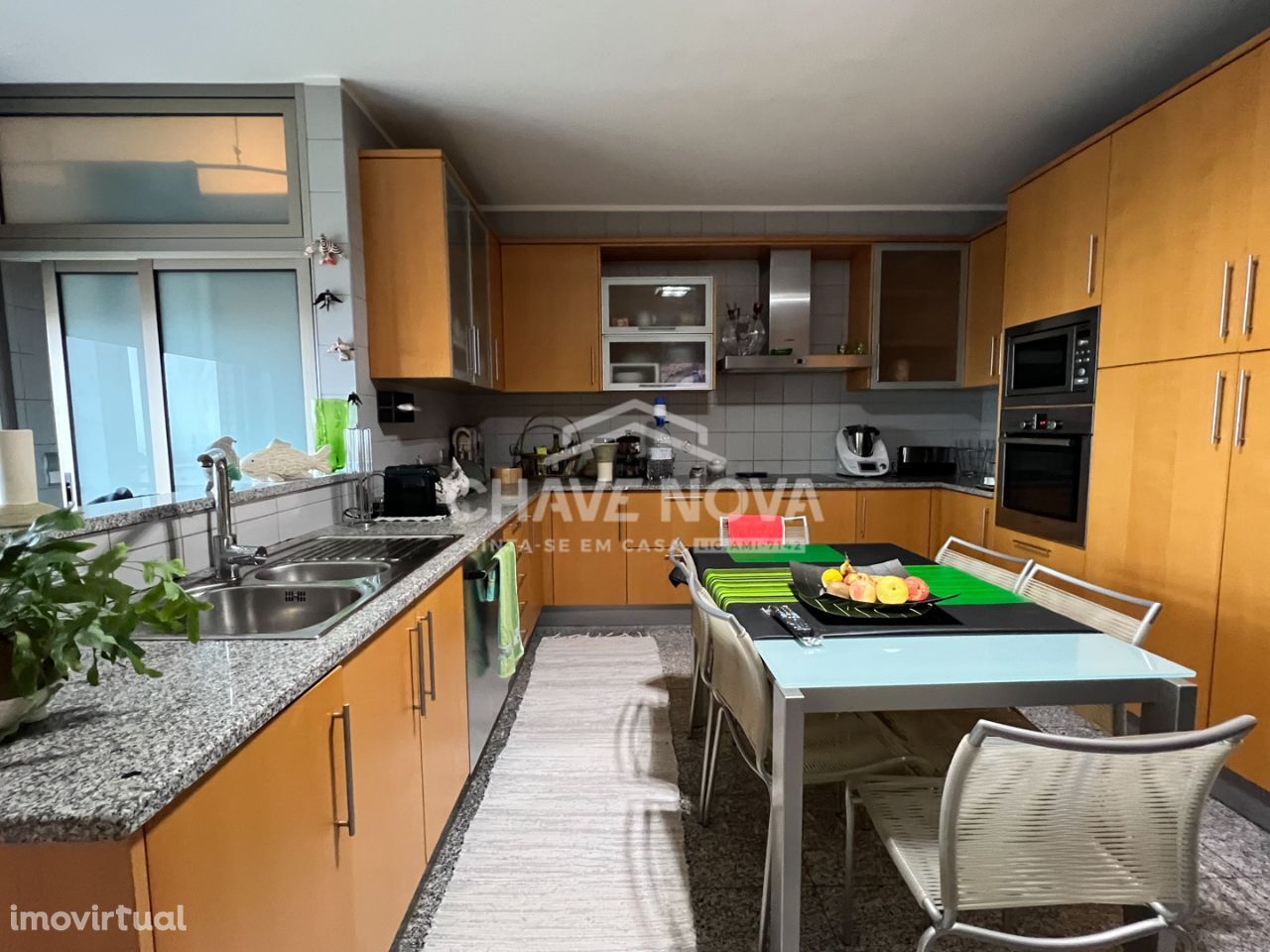 Apartamento T5, ultimo piso no centro de Vila Nova de Gaia