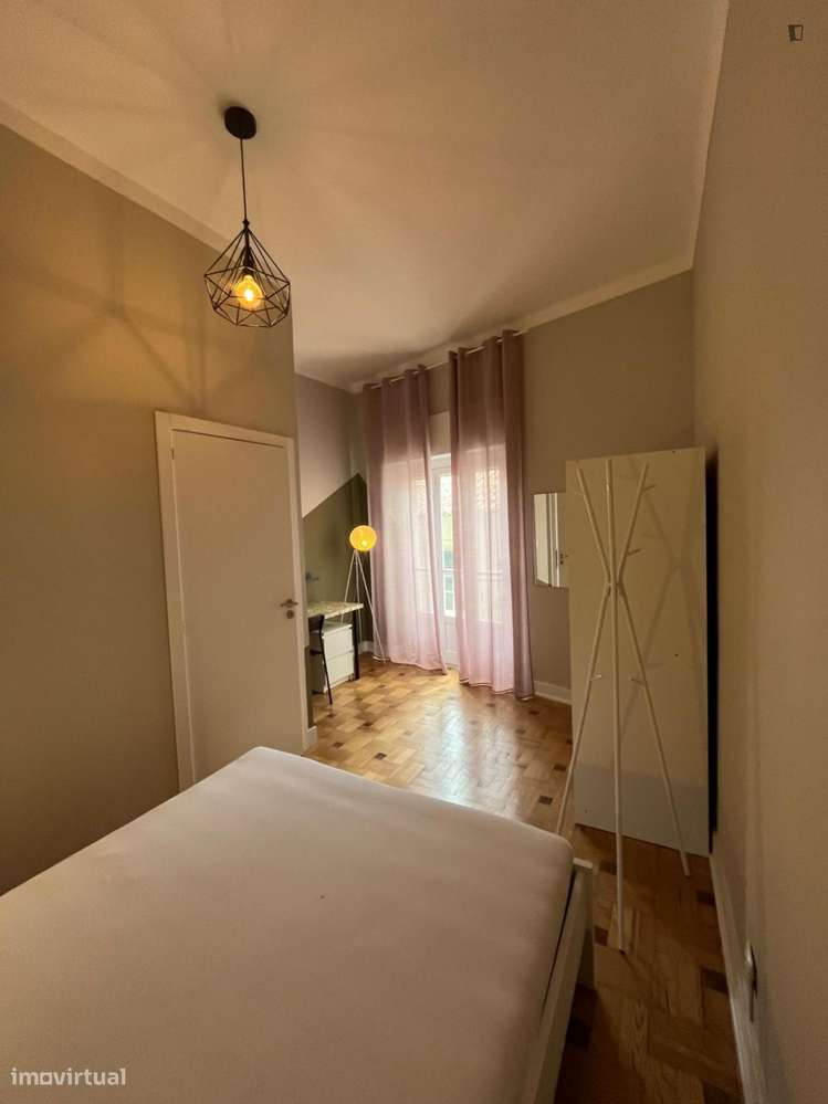 Quarto - localizado em Santarem - Grande imagem: 5/10