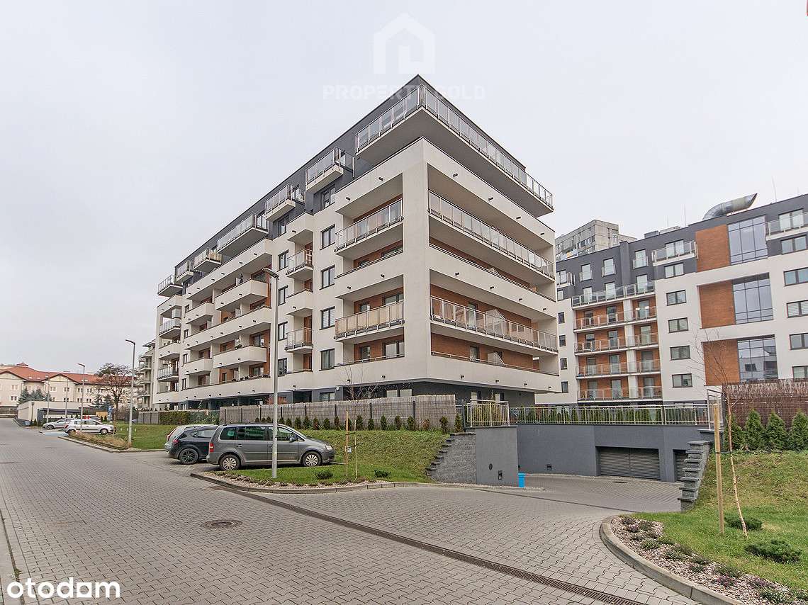 Mieszkanie 95,98 m² podzielone na 4 apartamenty!-0