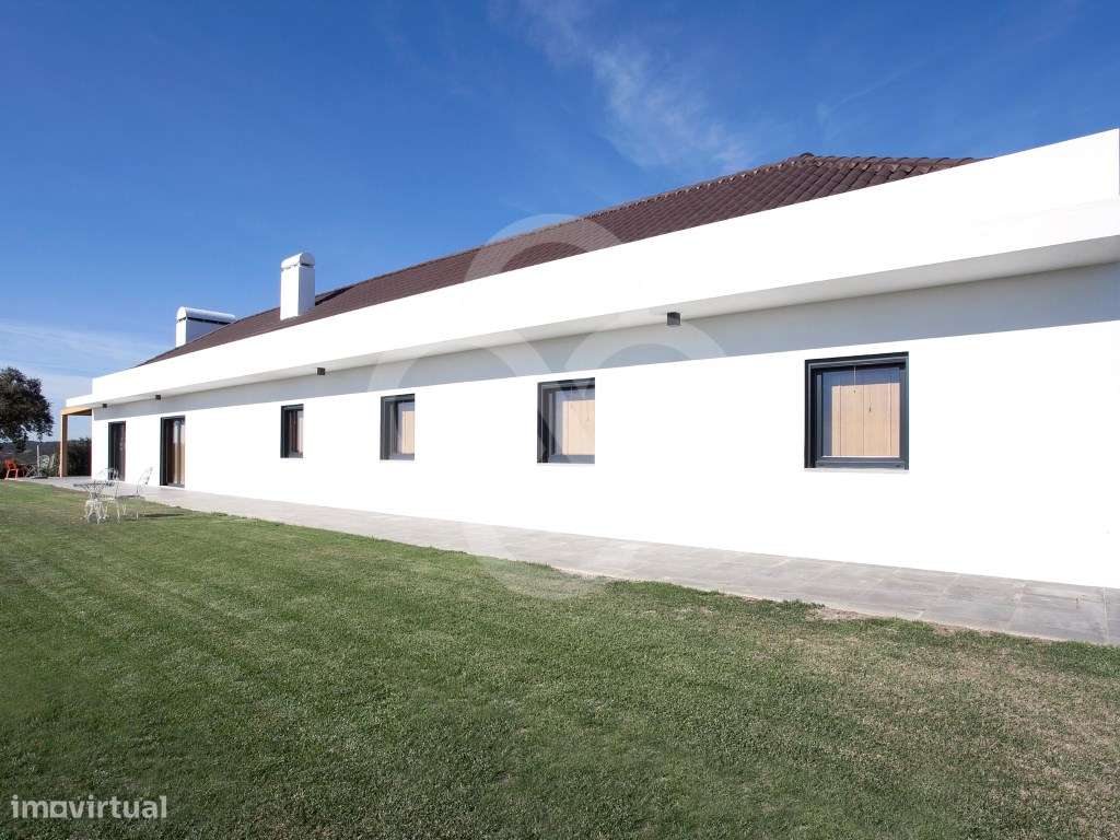 Monte Alentejano com Casa moderna T5 piscina em Santa Susana Alcáce... - Grande imagem: 4/27