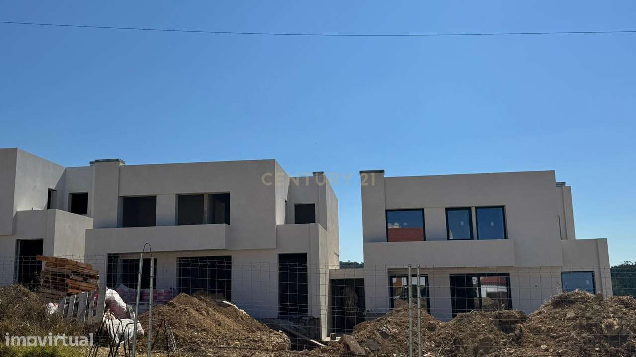 Moradia NOVA Moderna T4: Conforto, Modernidade e Vistas Deslumbrantes - Grande imagem: 5/29