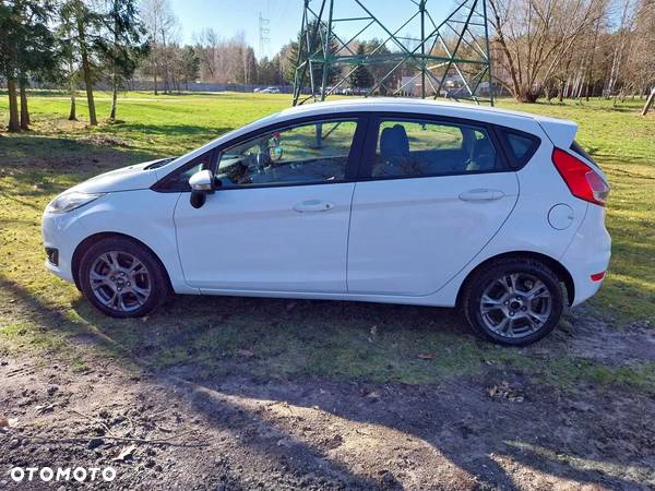 Ford Fiesta 1.5 TDCi Ambiente - 2