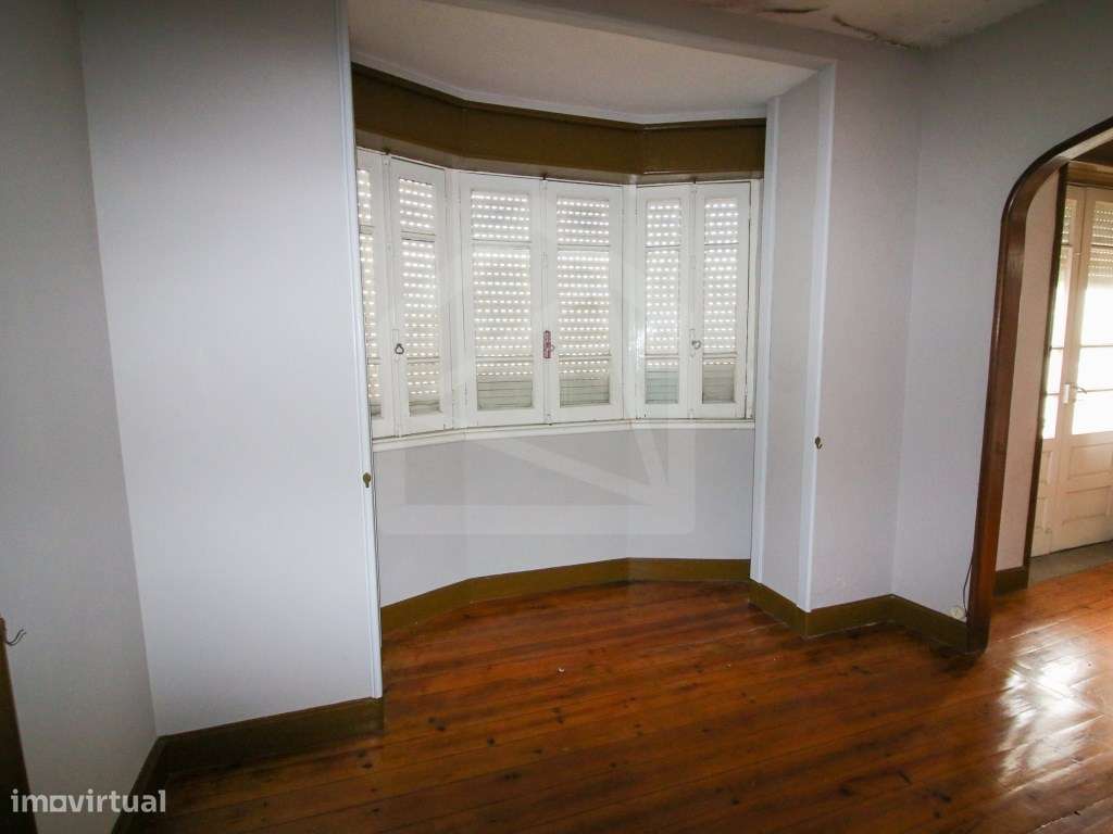 Moradia T5 em São João da Madeira - Grande imagem: 5/27