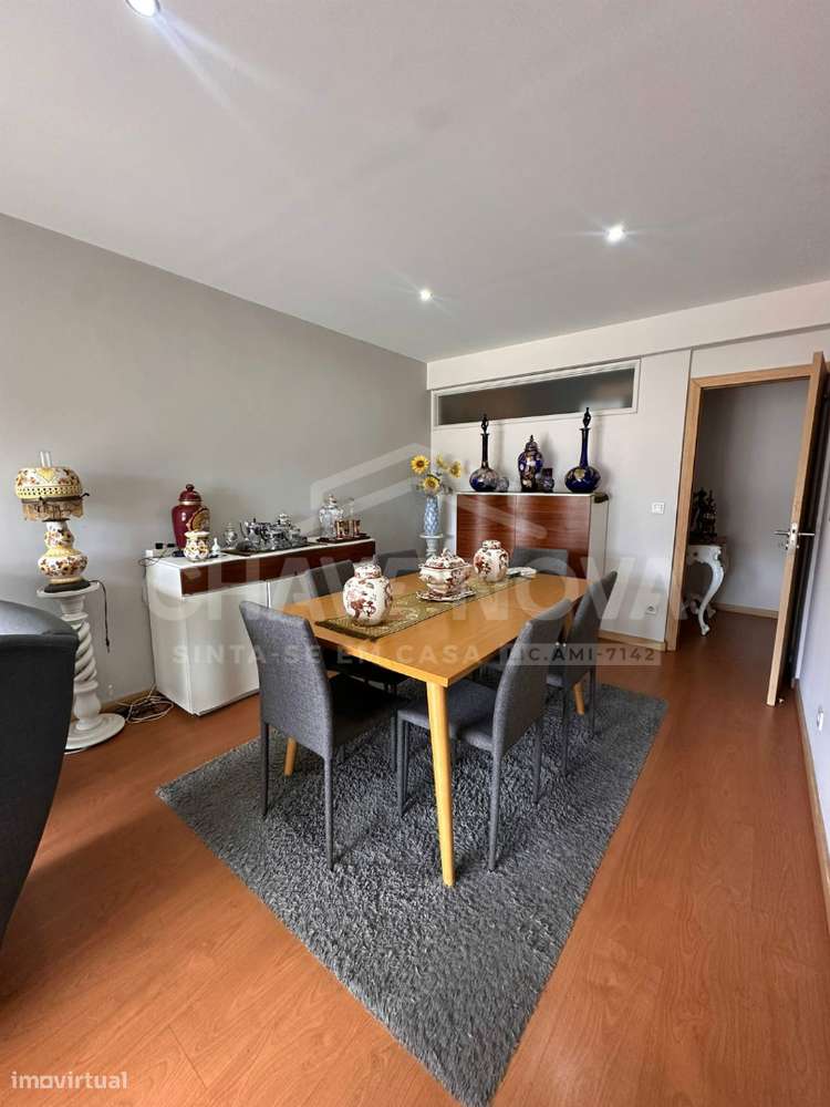 Apartamento T2+1 Renovado para venda, Matosinhos Sul-3