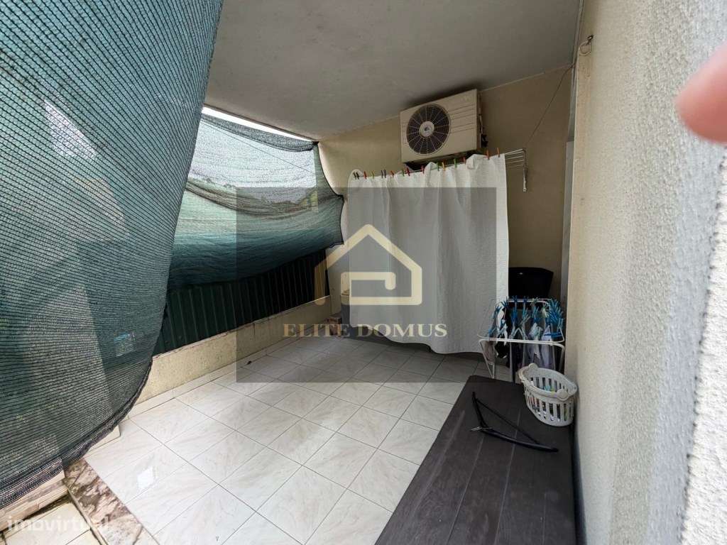 Magnífico Apartamento T3 com Terraço, Arrecadação e Estacionamento!-26