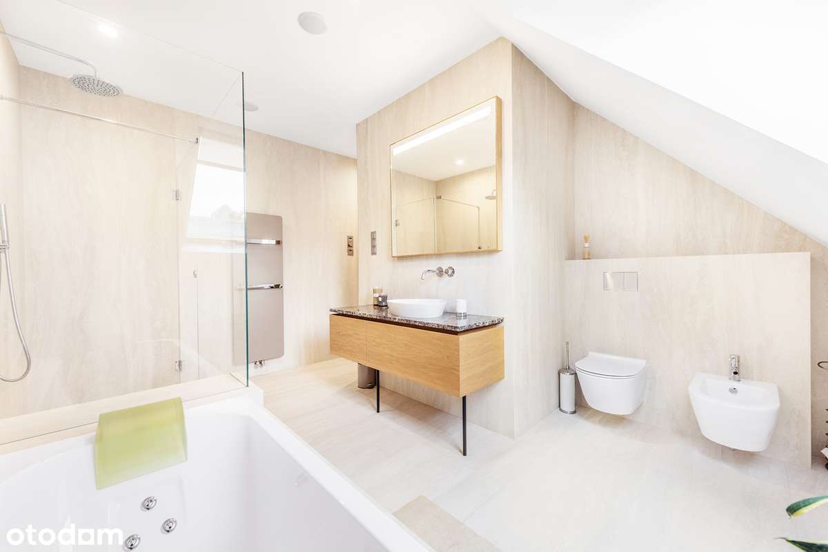 Piękna willa blisko Lasu, najlepsza lokalizacja!-11