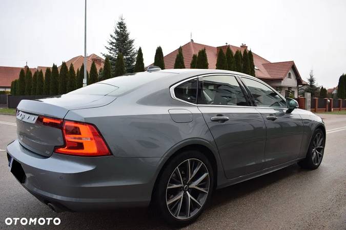 Volvo S90 D3 Momentum - 35